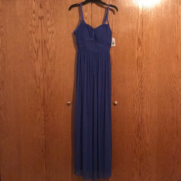 Jessica Simpson gown - Picture 4 of 5